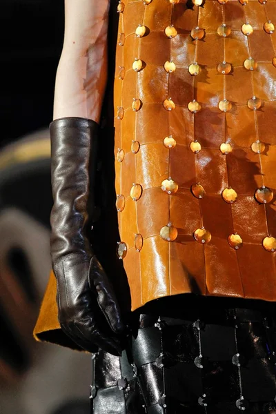 Look 166